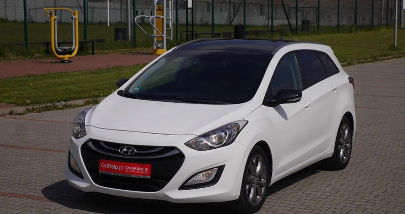 Hyundai I30 cena 29900 przebieg: 187000, rok produkcji 2014 z Starachowice małe 631